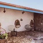 Binzas Betzas Farm stay